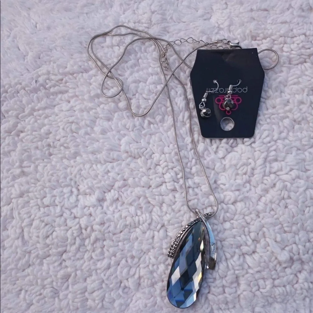 🆕 necklace and earrings set